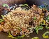 日清焼きそばを圧倒的に美味しくする豚苦瓜で最終篇作り方3写真