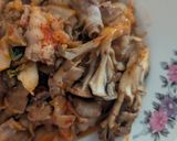 簡単★舞茸と豚こま肉のキムチ炒め作り方3写真
