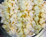映画館で食べるポップコーン♪作り方2写真