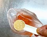 🥕 袋でもむだけ♪にんじんサラダ作り方3写真