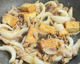 厚揚げと玉ねぎの豚バラ「マヨ味噌」炒め作り方9写真