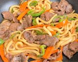 ジンギスカンを使った簡単野菜焼きうどん作り方6写真