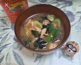 缶詰の汁を使った栄養ある味噌汁作り方4写真