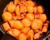 春に食べたい❤ゴロゴロ豚肉と里芋の煮物作り方5写真