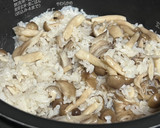 炊飯器DE簡単舞茸とシメジの炊き込みご飯作り方3写真