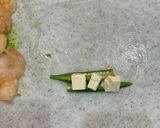 エビとオクラのライスペーパー巻き作り方4写真
