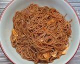 日本蕎麦のベーコンキムチ卵の醤油焼きそば作り方15写真