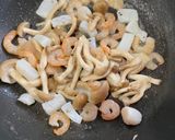 湯葉と海鮮のオイスター炒め作り方1写真