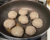 野菜たっぷり☆煮込チーズハンバーグ☆作り方10写真