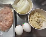 旨味抱き込む!鶏ひき肉のふんわり親子丼作り方1写真