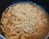 鶏だしで旨ピリ辛＊味噌ラーメン作り方5写真