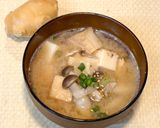 簡単夕食朝食に☆生姜香る厚揚げとしめじのお味噌汁作り方5写真