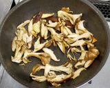 塩麹で旨味アップ♪ワンパンきのこパスタ作り方2写真
