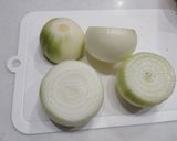 トマトスープで煮込んだ肉詰め玉ねぎ作り方1写真