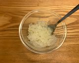 【鶏肉で豆腐ハンバーグ】水切り不用で簡単♪作り方1写真