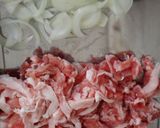 豚こまピーマンの味噌にんにく炒め作り方1写真