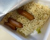 同時調理で！カップ焼きそばとウィンナー作り方3写真