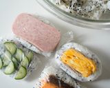黒ごまと白ごまの鯉のぼりおにぎり作り方4写真