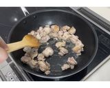 鶏もも肉ときゃべつの塩レモン炒め★動画あり★作り方12写真