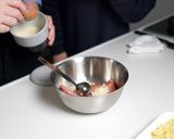 肉団子としいたけとじゃがいもの和風炒め作り方7写真