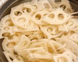 蓮根と胡瓜のマヨ醤油サラダ作り方1写真