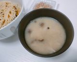 じゃがいもとしめじの味噌汁作り方2写真