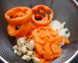 簡単！お煮しめ野菜味噌汁作り方1写真