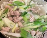 鶏胸肉ねぎ塩スープ作り方3写真