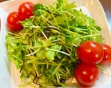 簡単！豆苗＆レタスサラダ作り方3写真