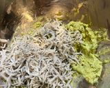 しらすとアボカドのカリカリスティック作り方2写真