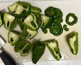 簡単　ピーマンの肉詰めあんかけ作り方1写真