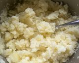 万能肉そぼろで♪時短！新じゃがコロッケ作り方3写真