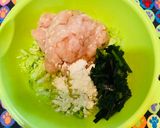 鶏ひき肉で＼白玉入り／つくねぎょうざ作り方1写真