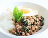 タイ調味料で【本格豚ひきガパオライス】作り方7写真