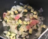トマトジュースいらずで！ミネストローネ作り方2写真