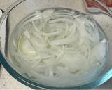 鶏もも肉と玉ねぎの冷製塩レモンだれ作り方1写真