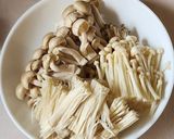 味染みウマぁ~！厚揚げきのこと豚こまのすき煮作り方1写真