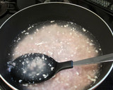 鶏ひき肉と大根おろし（千切り）のお粥作り方2写真