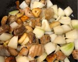 【居酒屋メニュー】ホルモン野菜辛味炒め作り方5写真