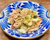 豚バラ薄切り肉と野沢菜漬けで野菜炒め作り方4写真