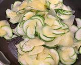ズッキーニとじゃがいも⭐︎チーズ焼き⭐︎時短作り方4写真