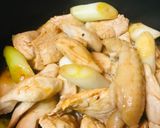 鶏肉と長ネギのあまから生姜炒め作り方2写真