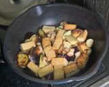 焼き鳥のタレで鶏皮で茄子と厚揚げ炒め作り方3写真