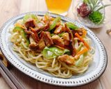 ルーロー飯の具で中華あんかけ焼きそば作り方4写真