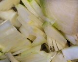 ゴボウと鶏モモ肉の赤ワイントマト煮作り方1写真