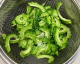 ゴーヤの梅肉和え！作り方2写真
