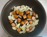 半干し野菜とウインナーのカレー🍞作り方4写真