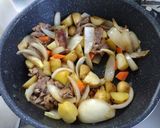 定番肉じゃが！業スーの"ダシダ"でコク旨作り方5写真