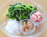 ほうれん草と生ハムのクルミ入り洋風ナムル作り方1写真