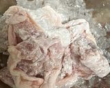 さつまいもと鶏もも肉の酢豚風作り方1写真